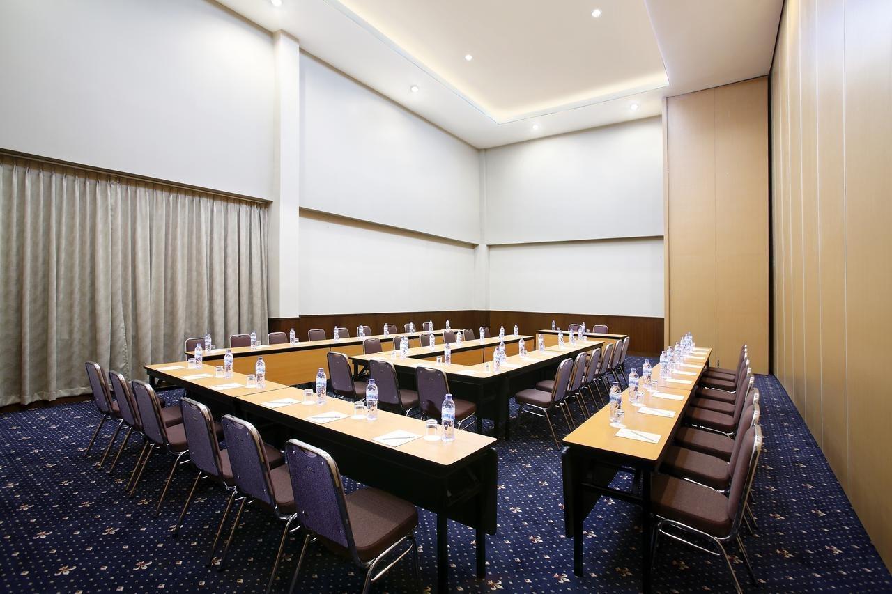 Amaris Hotel Muara Bungo - Jambi Extérieur photo