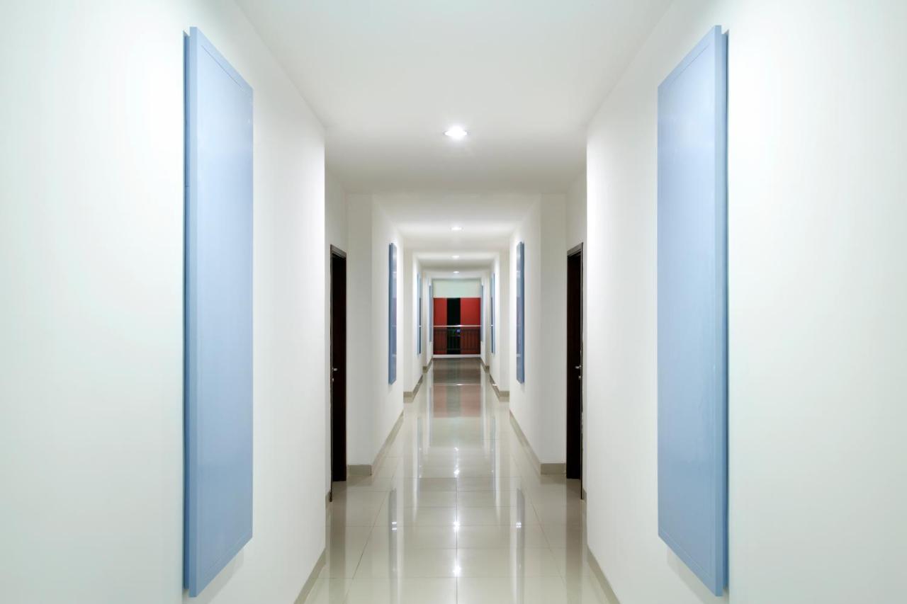 Amaris Hotel Muara Bungo - Jambi Extérieur photo