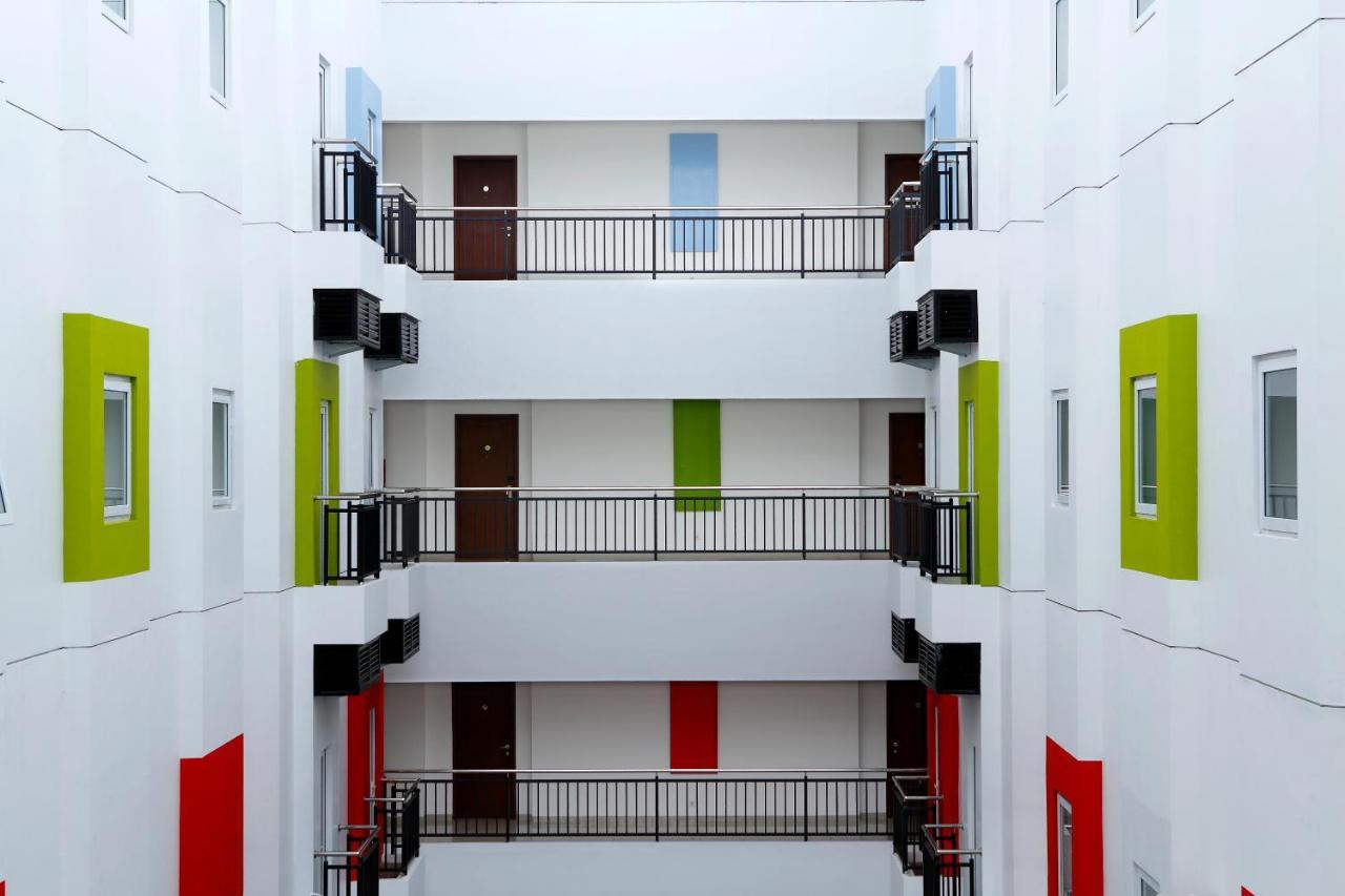 Amaris Hotel Muara Bungo - Jambi Extérieur photo