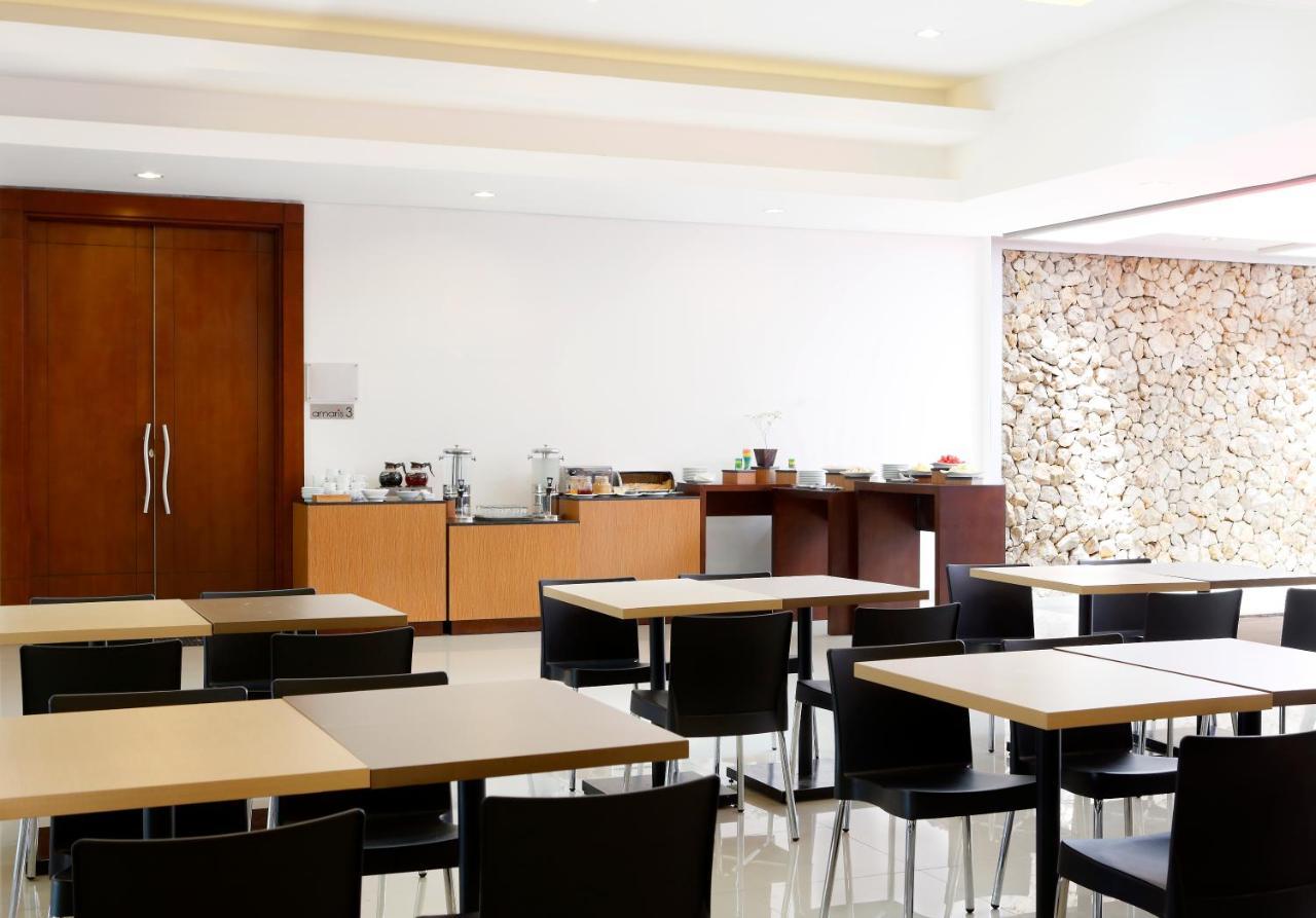 Amaris Hotel Muara Bungo - Jambi Extérieur photo