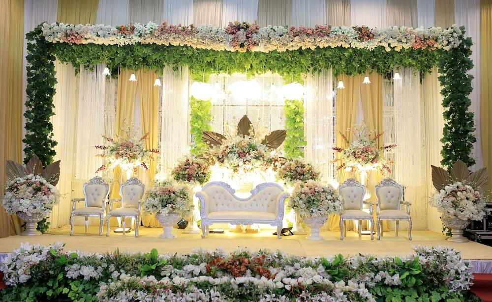 Amaris Hotel Muara Bungo - Jambi Extérieur photo