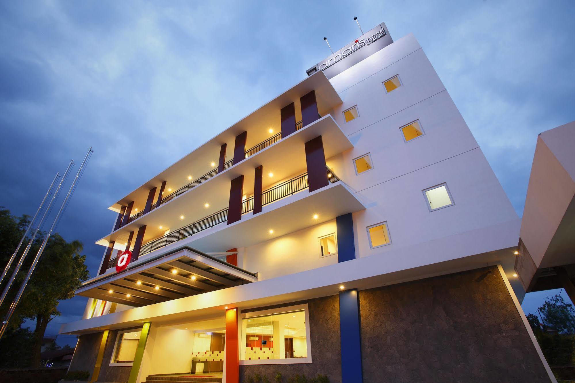 Amaris Hotel Muara Bungo - Jambi Extérieur photo
